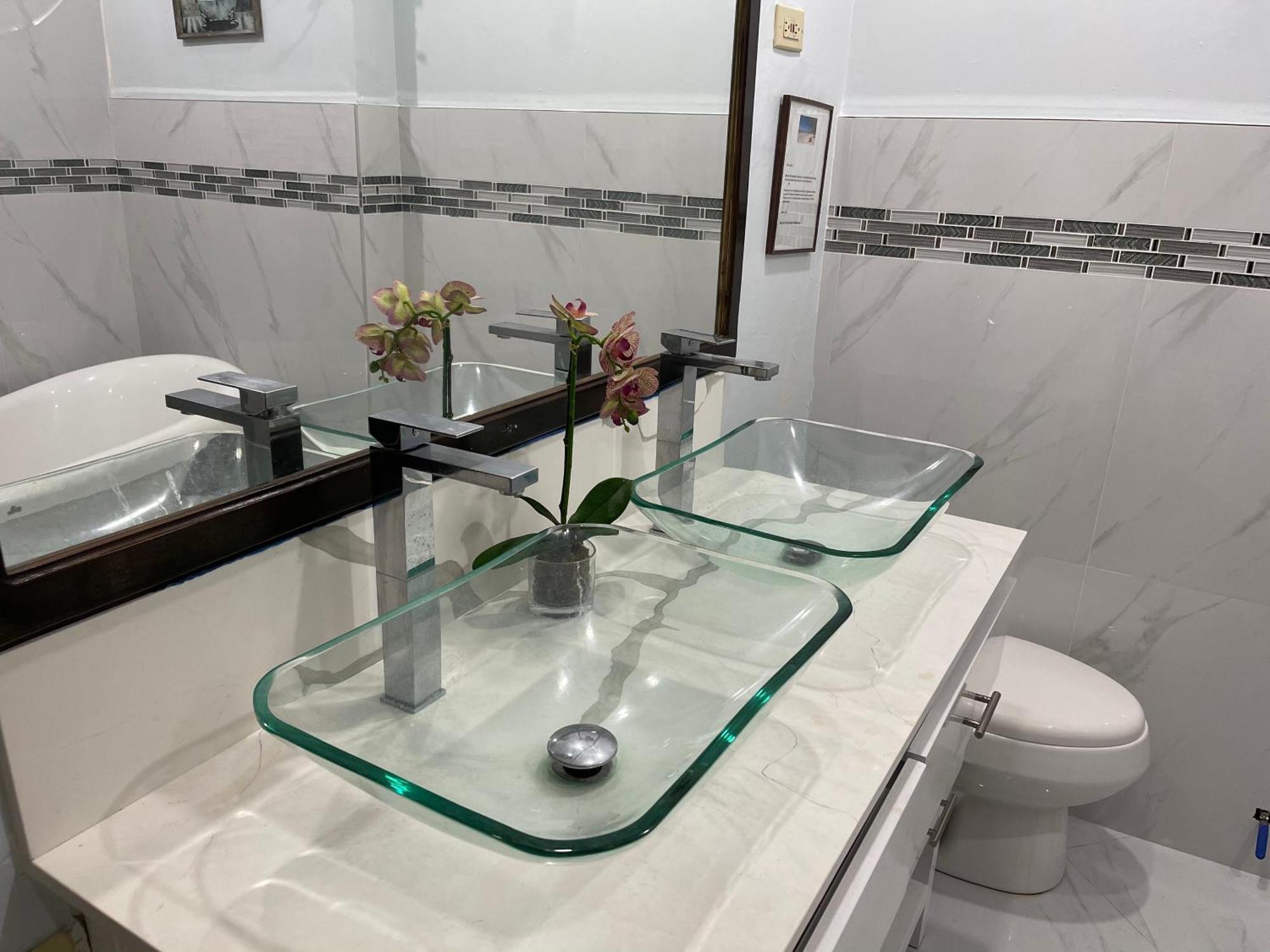 Marriott Seacastles E22, Montego Bayアパートホテル エクステリア 写真